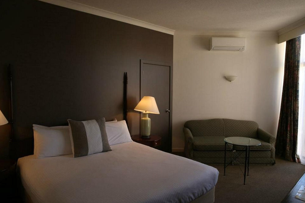 เมอร์เคียว รีสอร์ต ฮันเตอร์ แวลเลย์ การ์เดน Hotel โพโคลบิน ภายนอก รูปภาพ